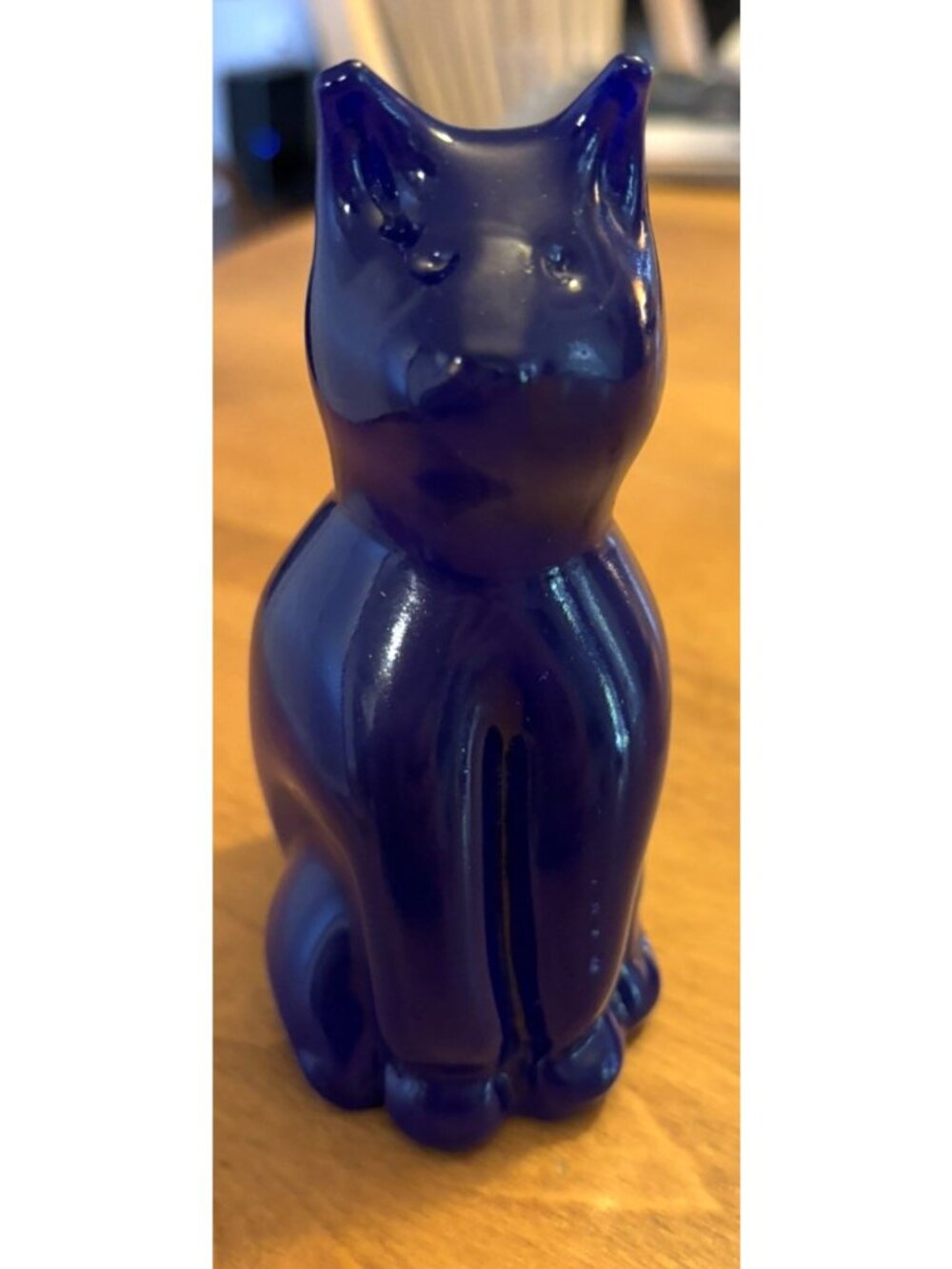 Vintage Fenton Sitting Cat Cobalt Blue Figurine Paperweight